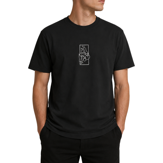 'Tachi'  Embroidered T-shirt - Black & White