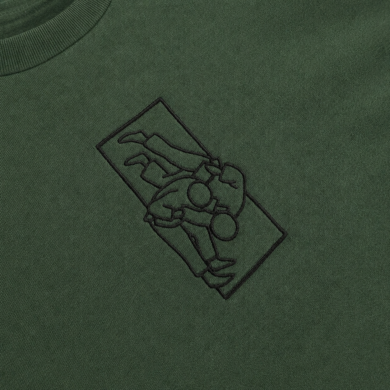 'Tachi' Embroidered T-shirt - Military Green & Black