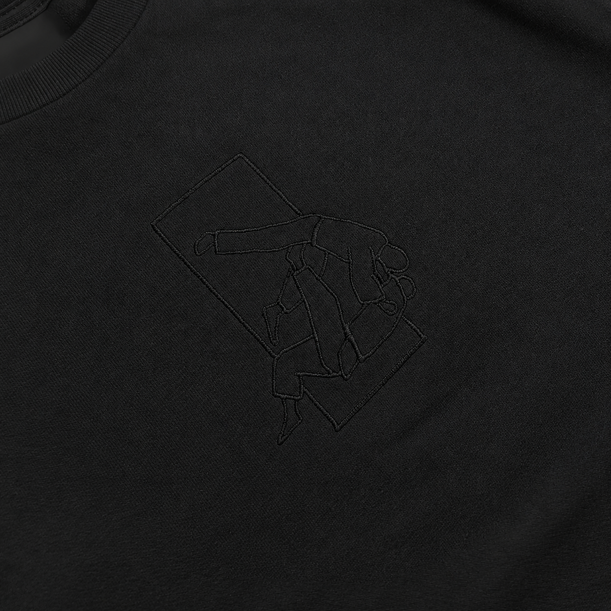 'Sutemi' Embroidered T-shirt - All Black