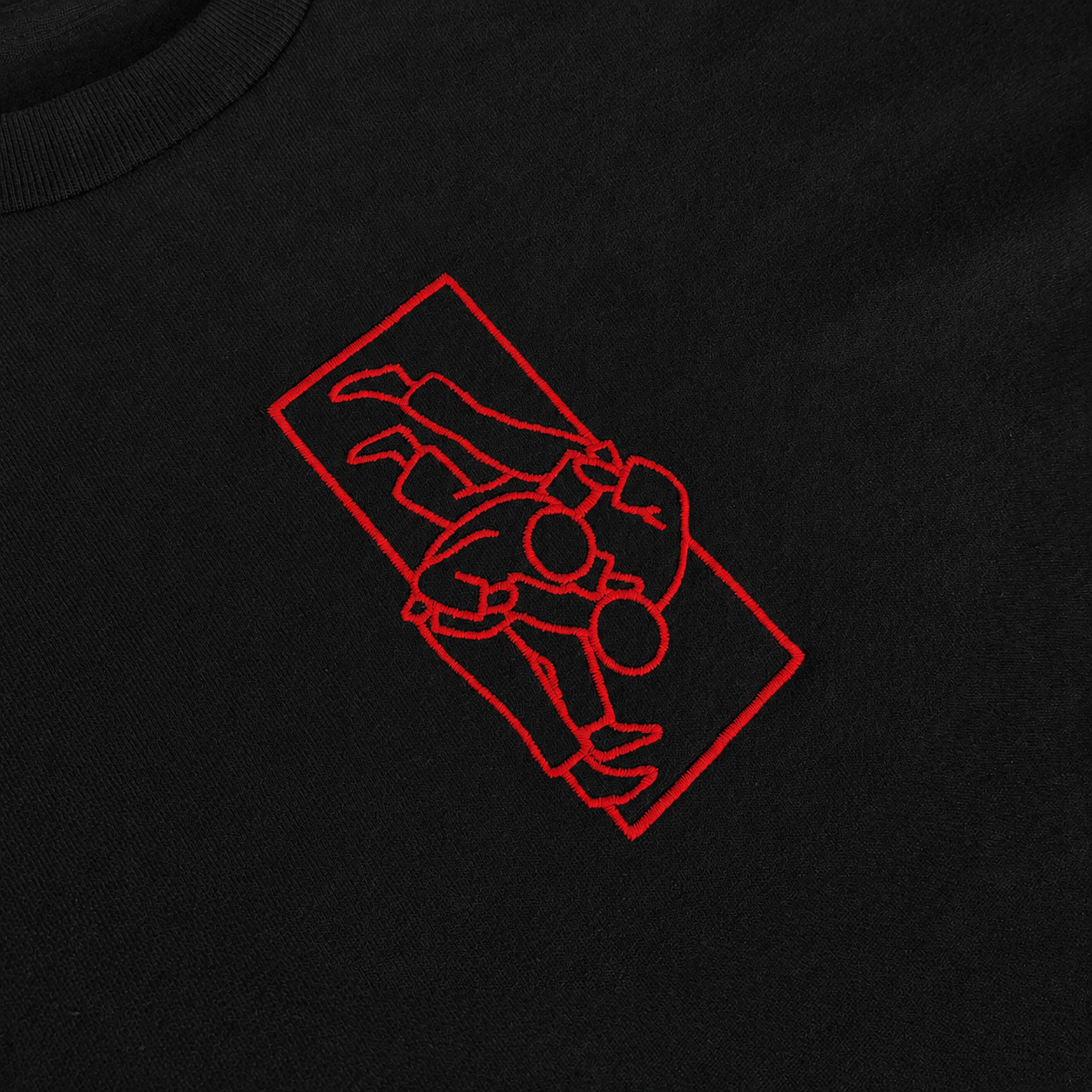 'Tachi' Embroidered T-shirt - Black & Red